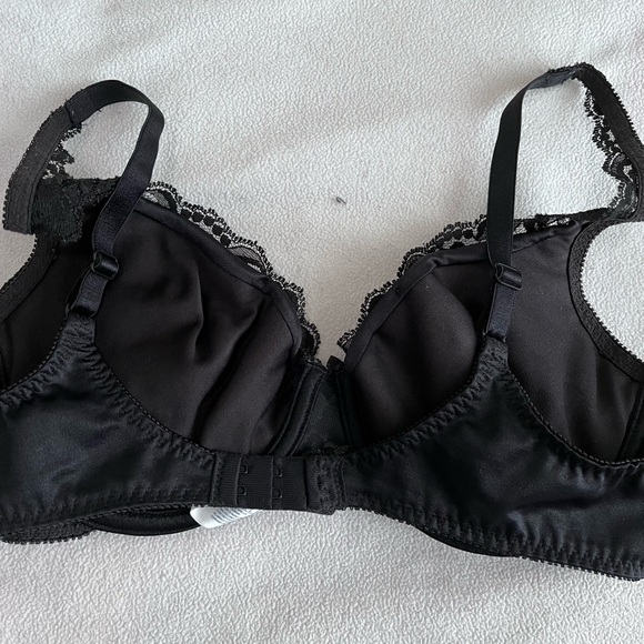 VASSARETTE LACE PADDED BRA - Picture 3 of 4